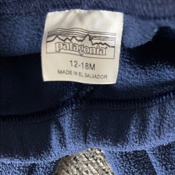 Patagonia Navy Fleece Joggers for Kids - Picture 2 of 3